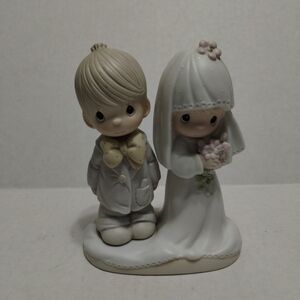 Precious Moments Wedding Cake Topper - Cream and White